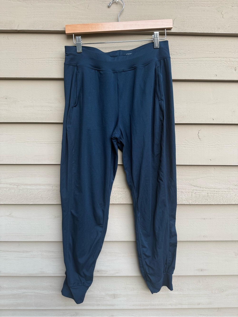 Sweaty Betty – Navy Jogger Sweatpants, Size S